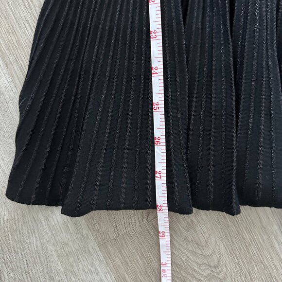 Alexander McQueen Tight Black Short Sleeve Dress Size S (BRNAD NEW W/ TAG) - Picture 7 of 10